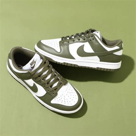 nike medium olive dunks